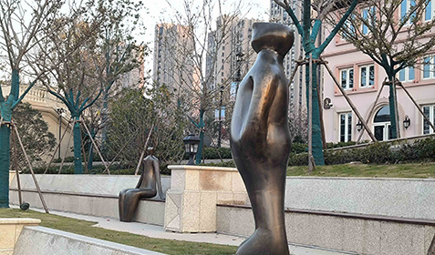 太倉市德國小鎮(zhèn)羅騰堡風(fēng)情街銅雕塑